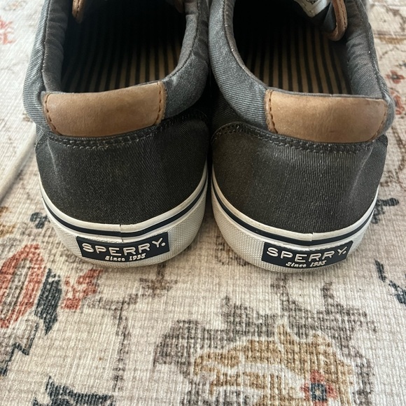Size 10 SPERRY loafers - Picture 5 of 9